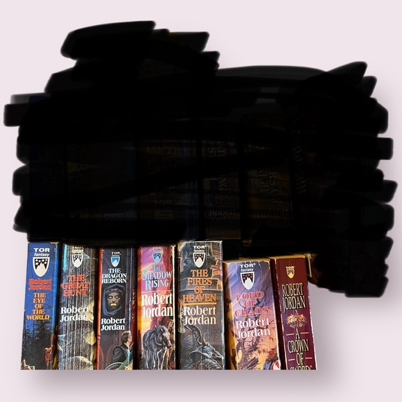 Wheel of Time Series by Robert Jordan - 7 paperbacks check list - Picture 12 of 12